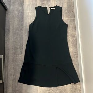 Babaton Size 4 As Described In Show